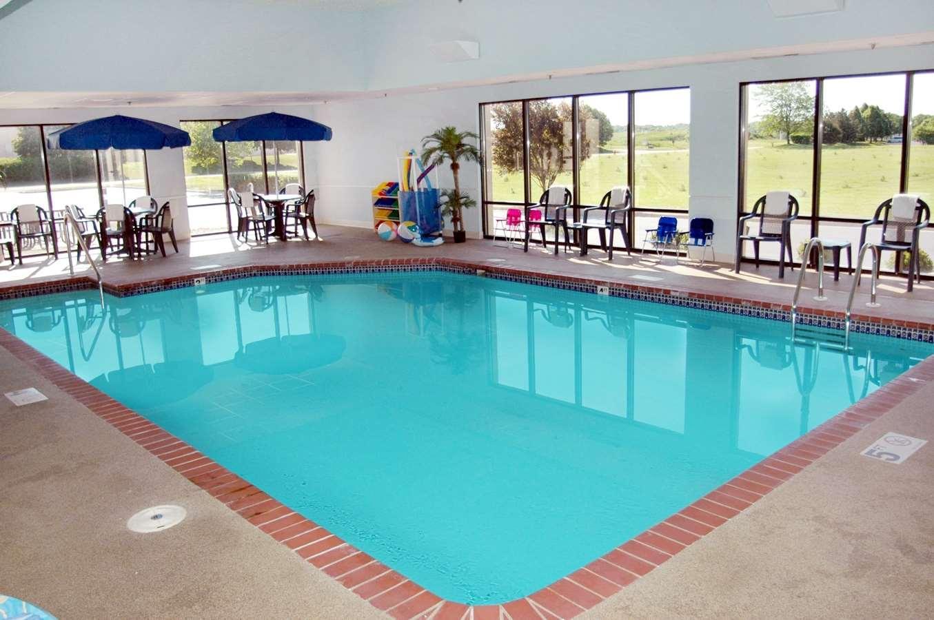 Hampton Inn Chicago Elgin/I-90 Zewnętrze zdjęcie