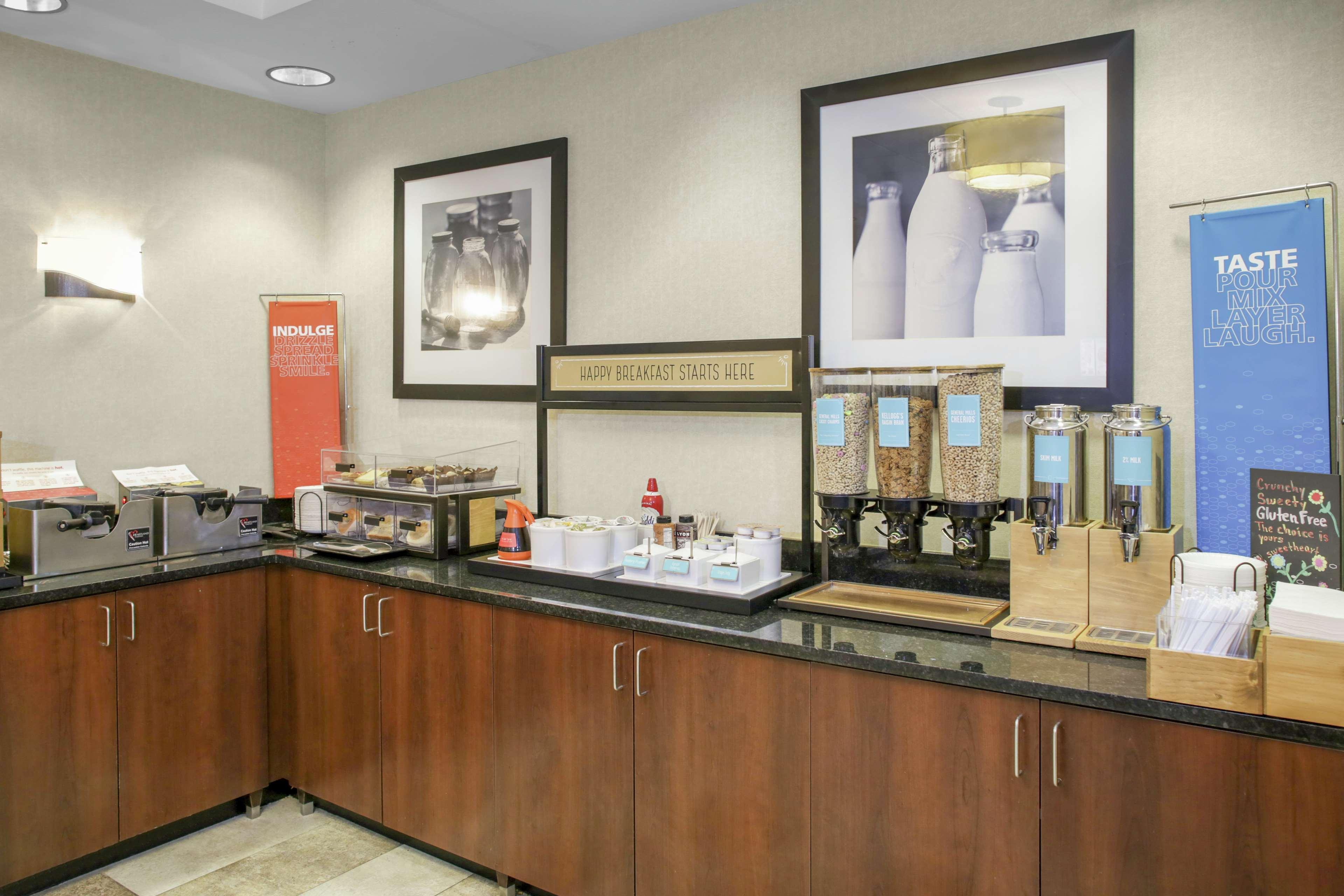 Hampton Inn Chicago Elgin/I-90 Zewnętrze zdjęcie